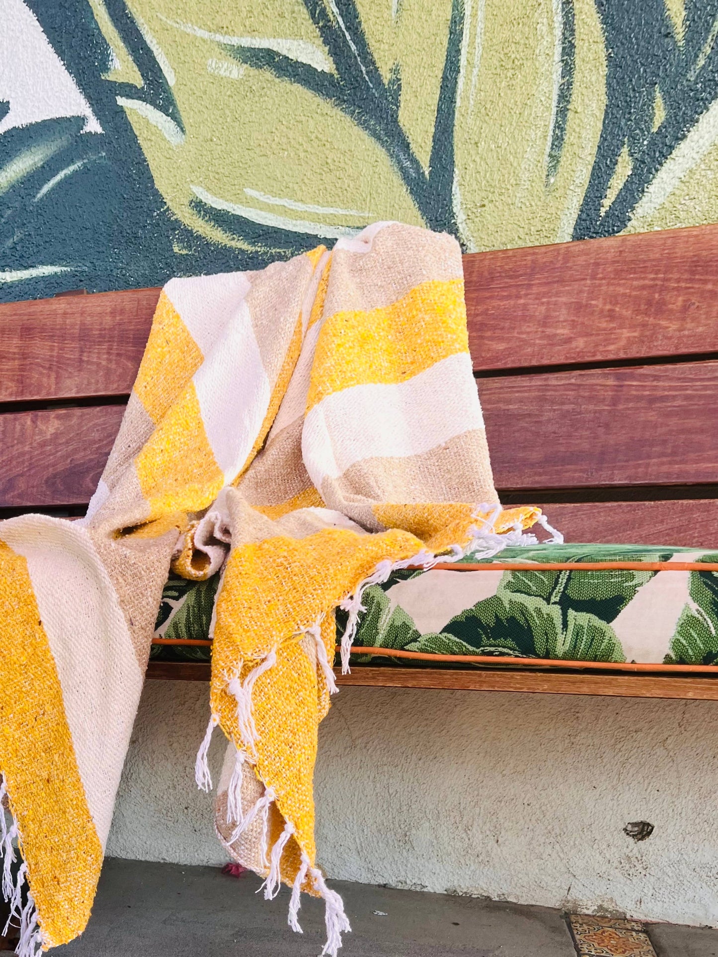 Coconut Flower | Throw Blanket