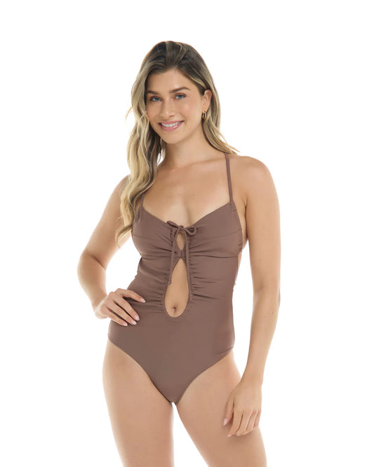 Selena| One Piece